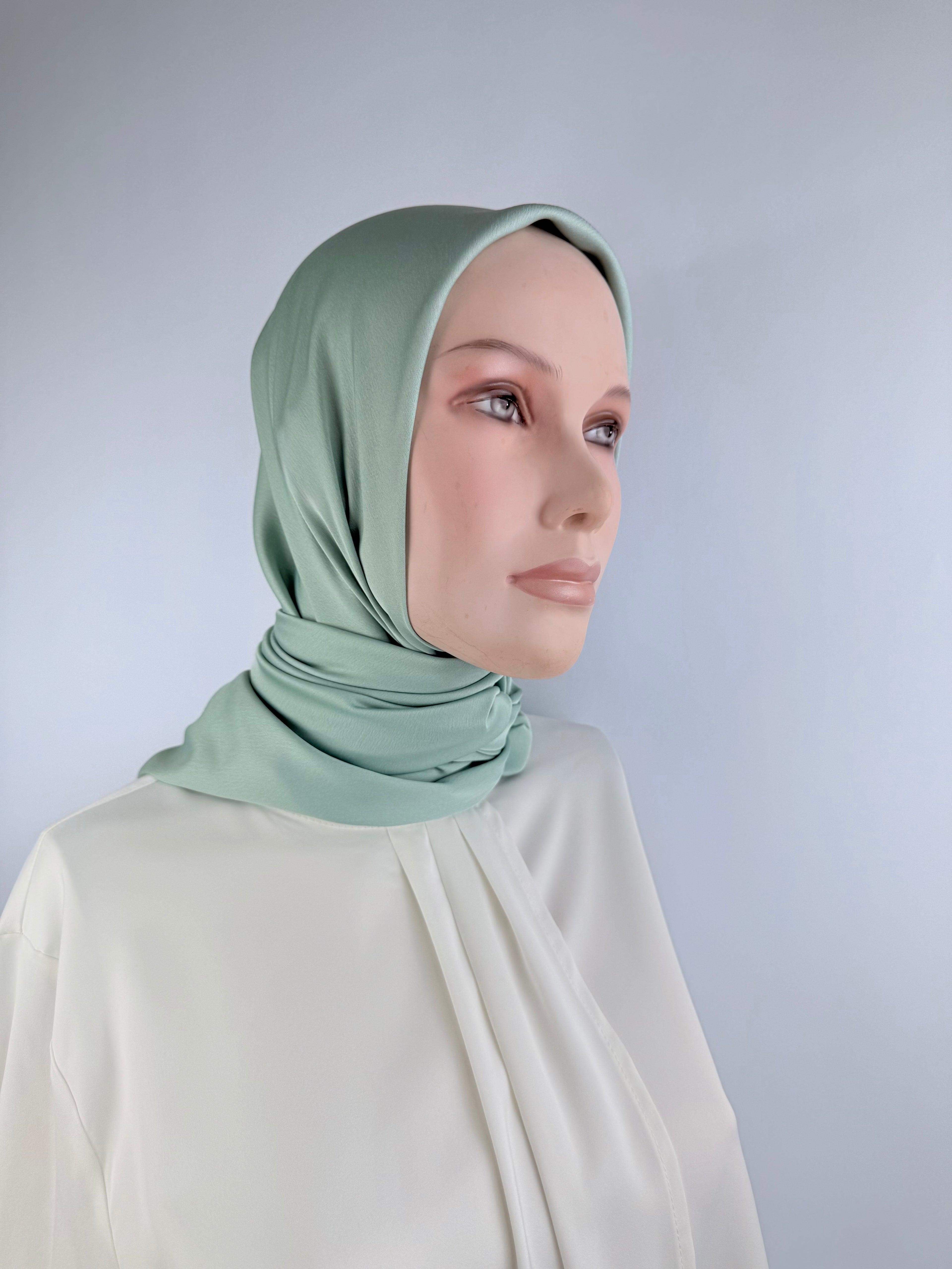 Voile en soie vert d'eau