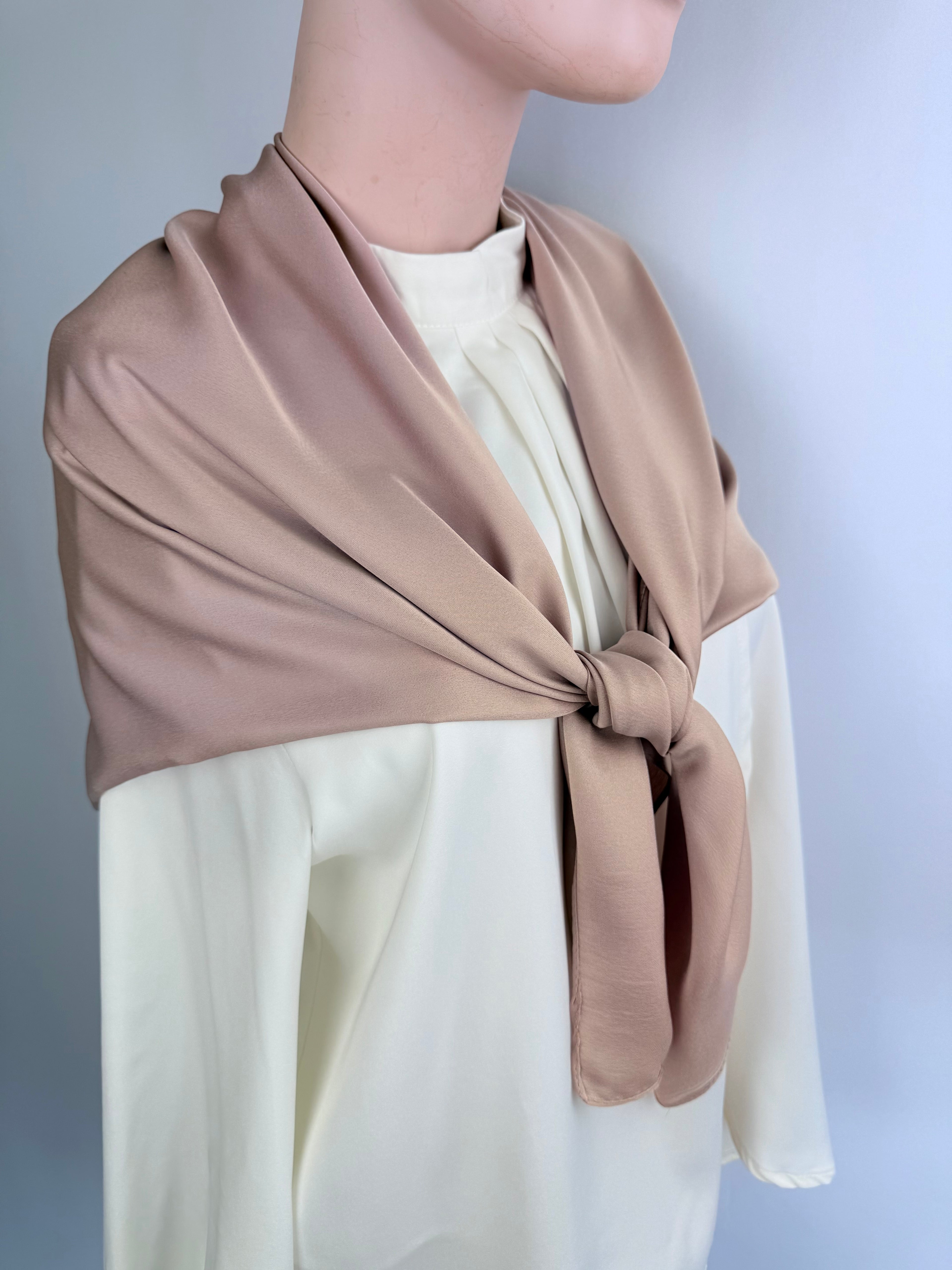 Voile en soie beige