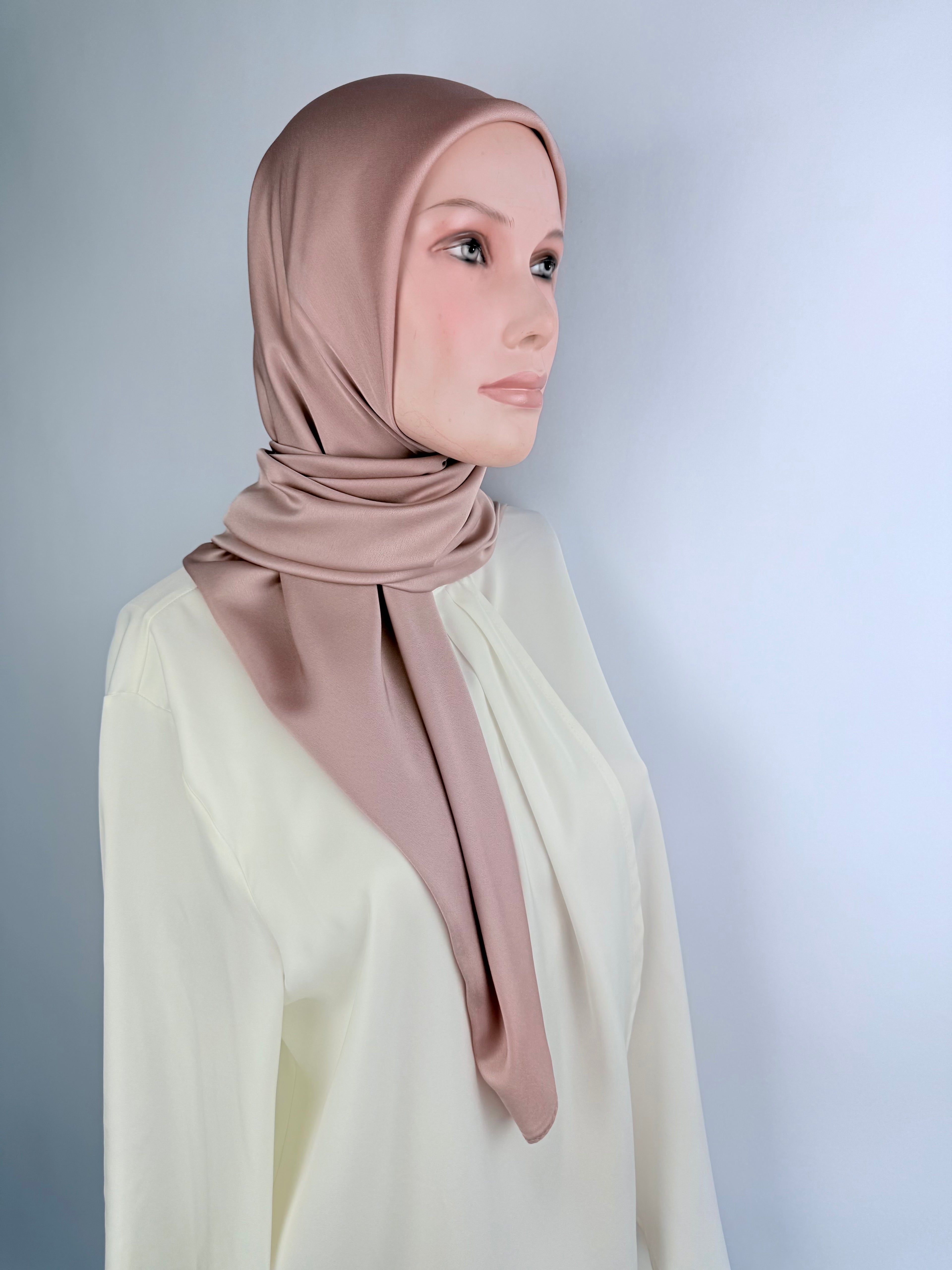 Voile en soie beige