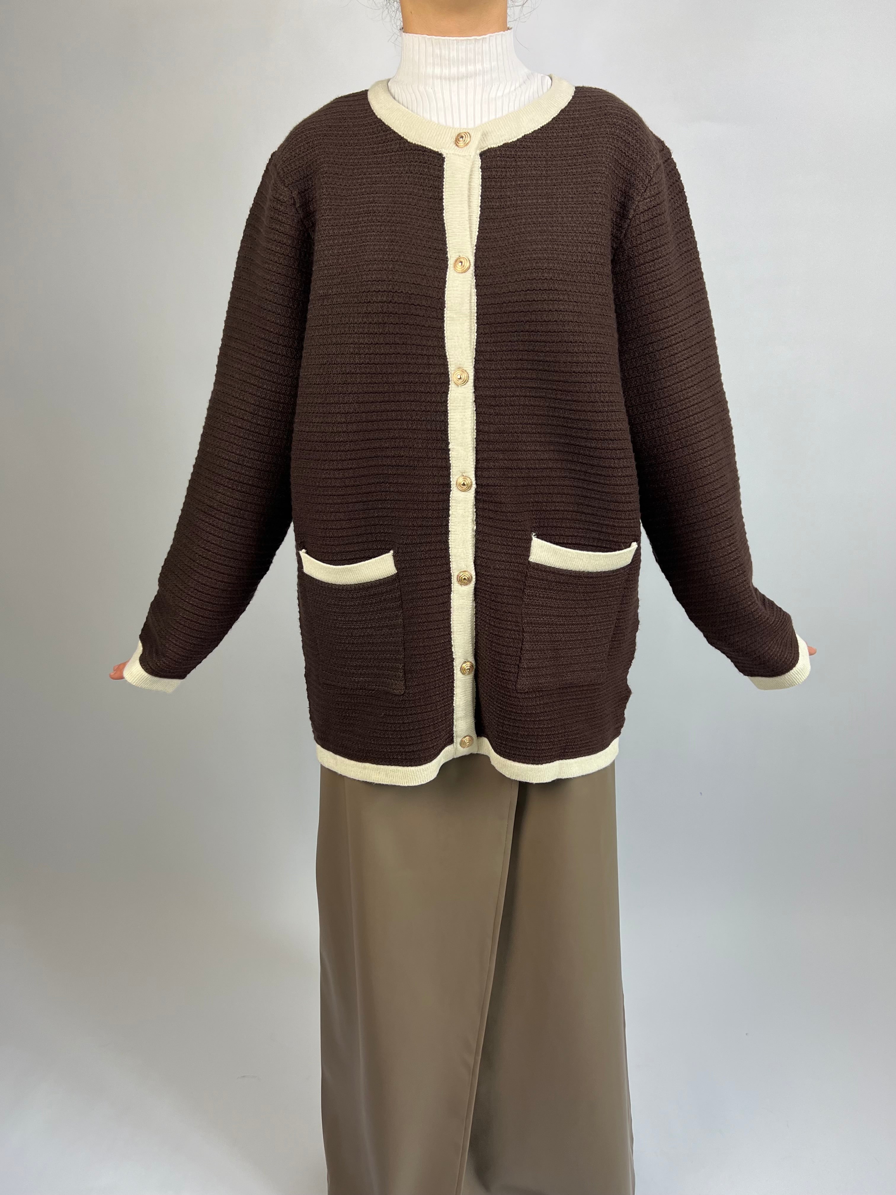 Ensemble chocolat et cuir beige