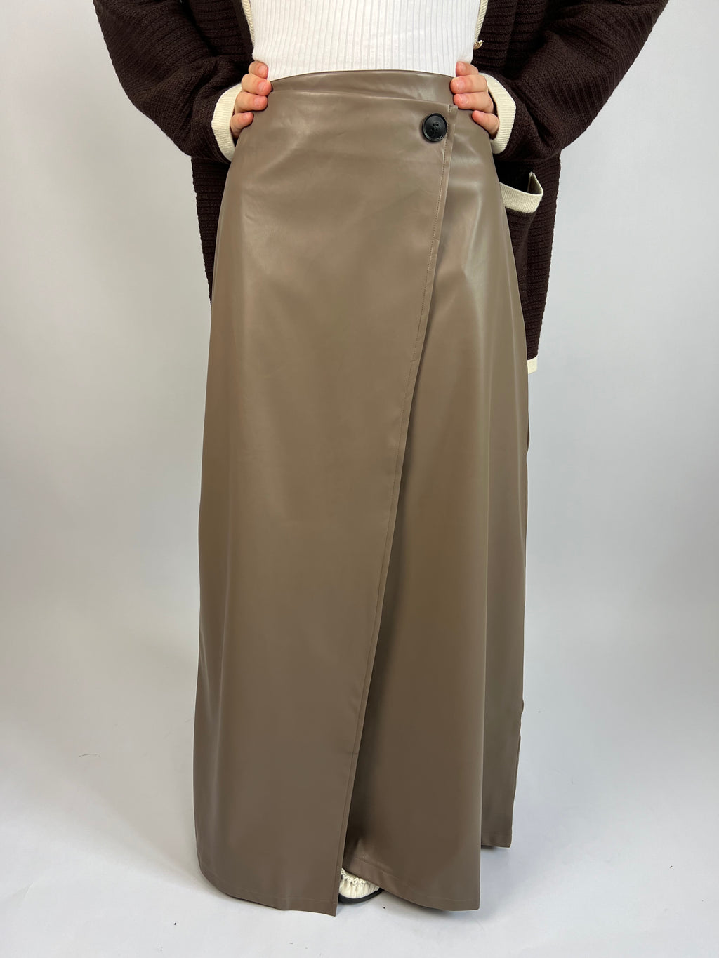 Jupe effet cuir beige